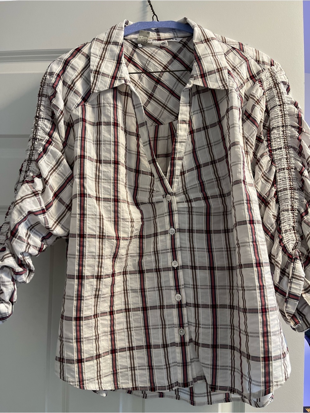 Veronica Beard plaid shirt with rouched sleeves.